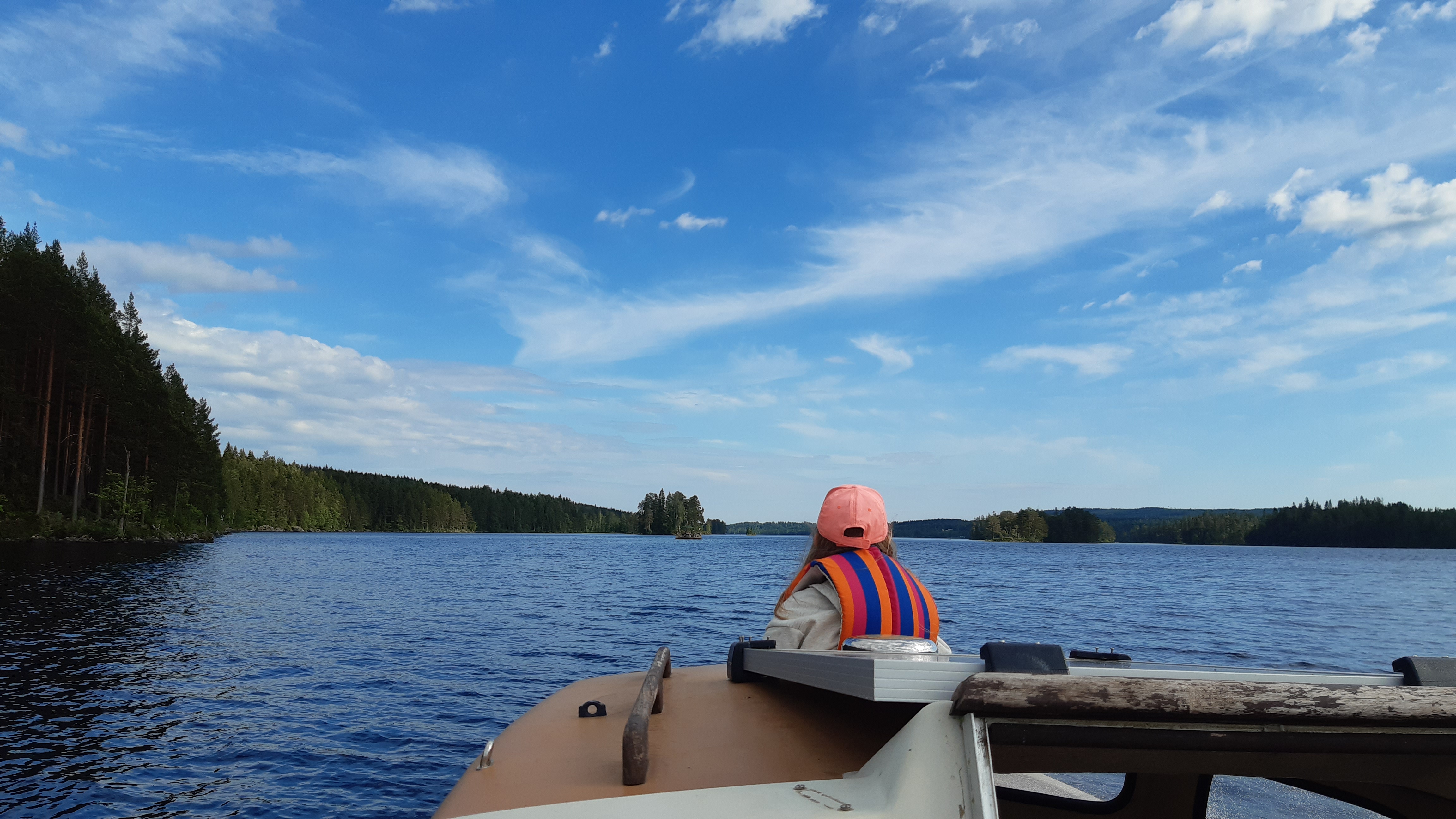 ⛵ Лодки и снасти