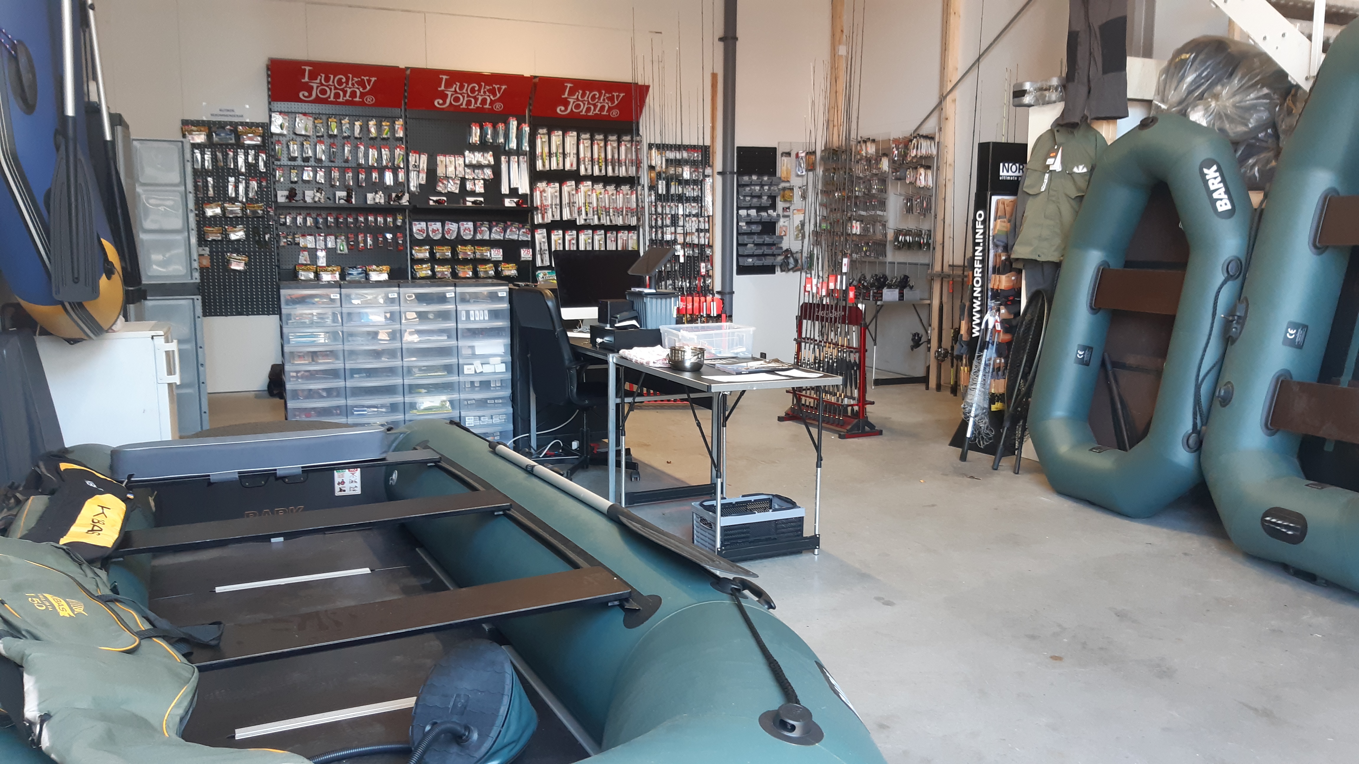 ⛵ Лодки и снасти