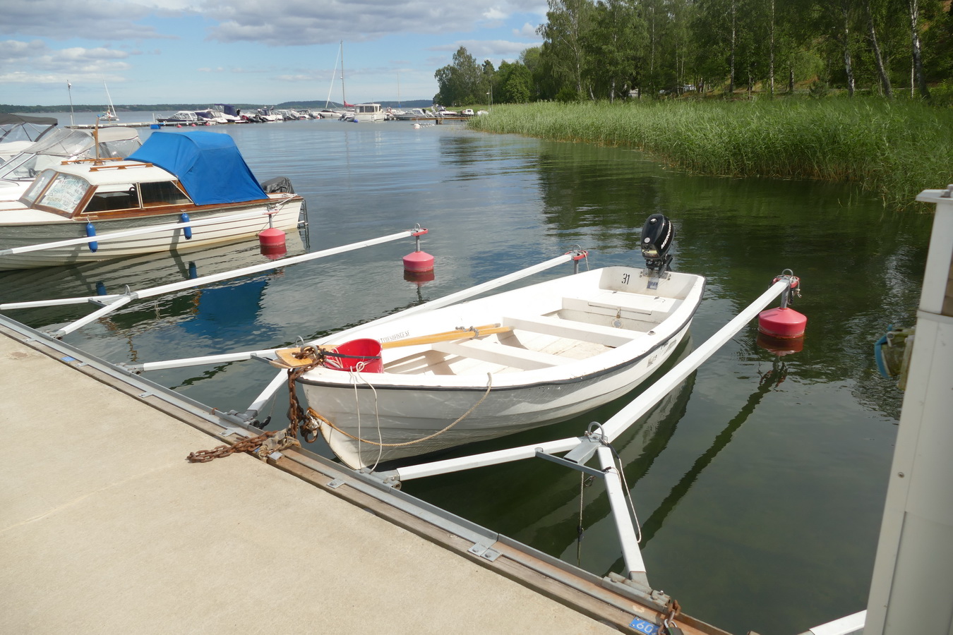 ⛵ Лодки и снасти